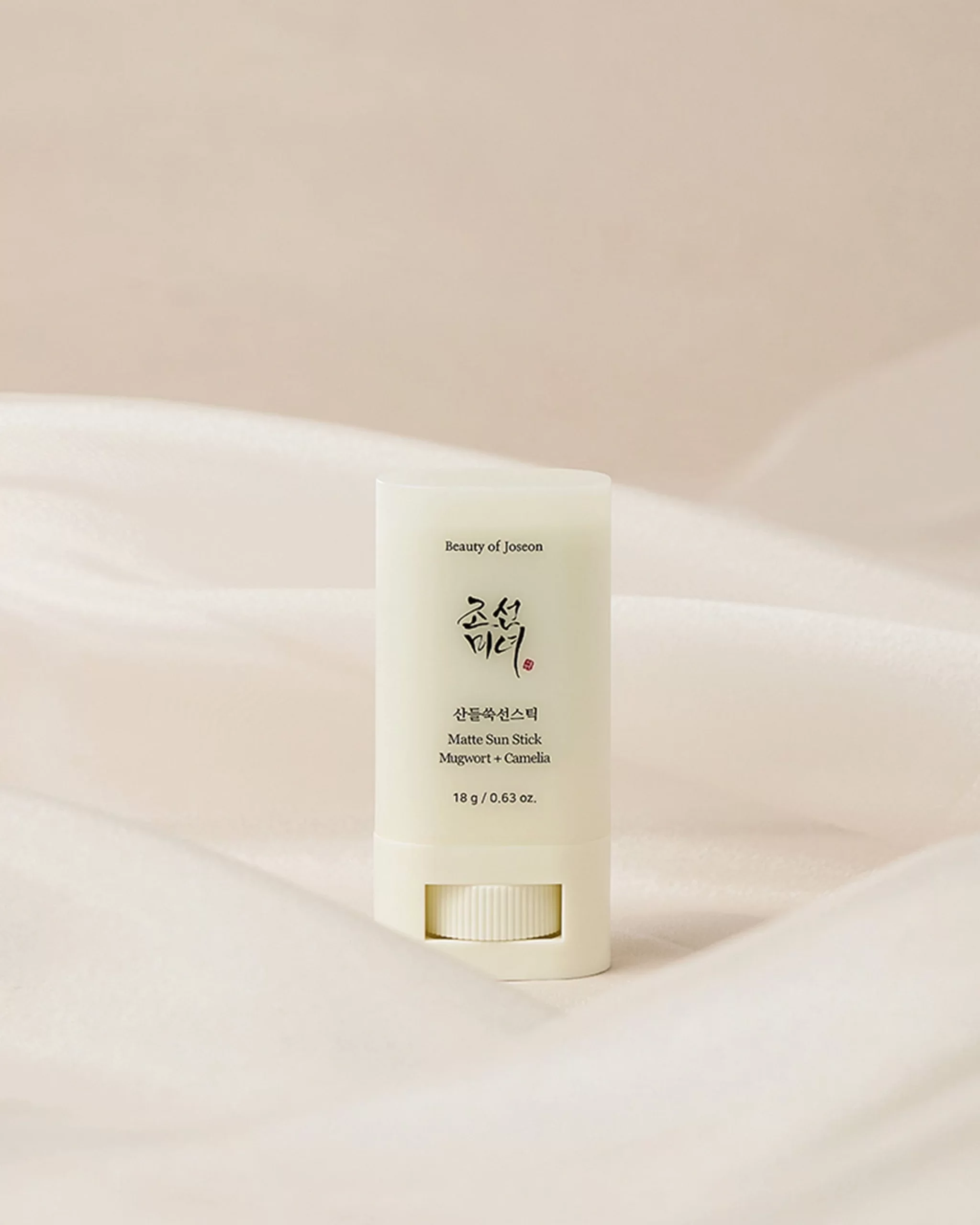 BEAUTY OF JOSEON MATTE SUN STICK : MUGWORT+CAMELIA 18G