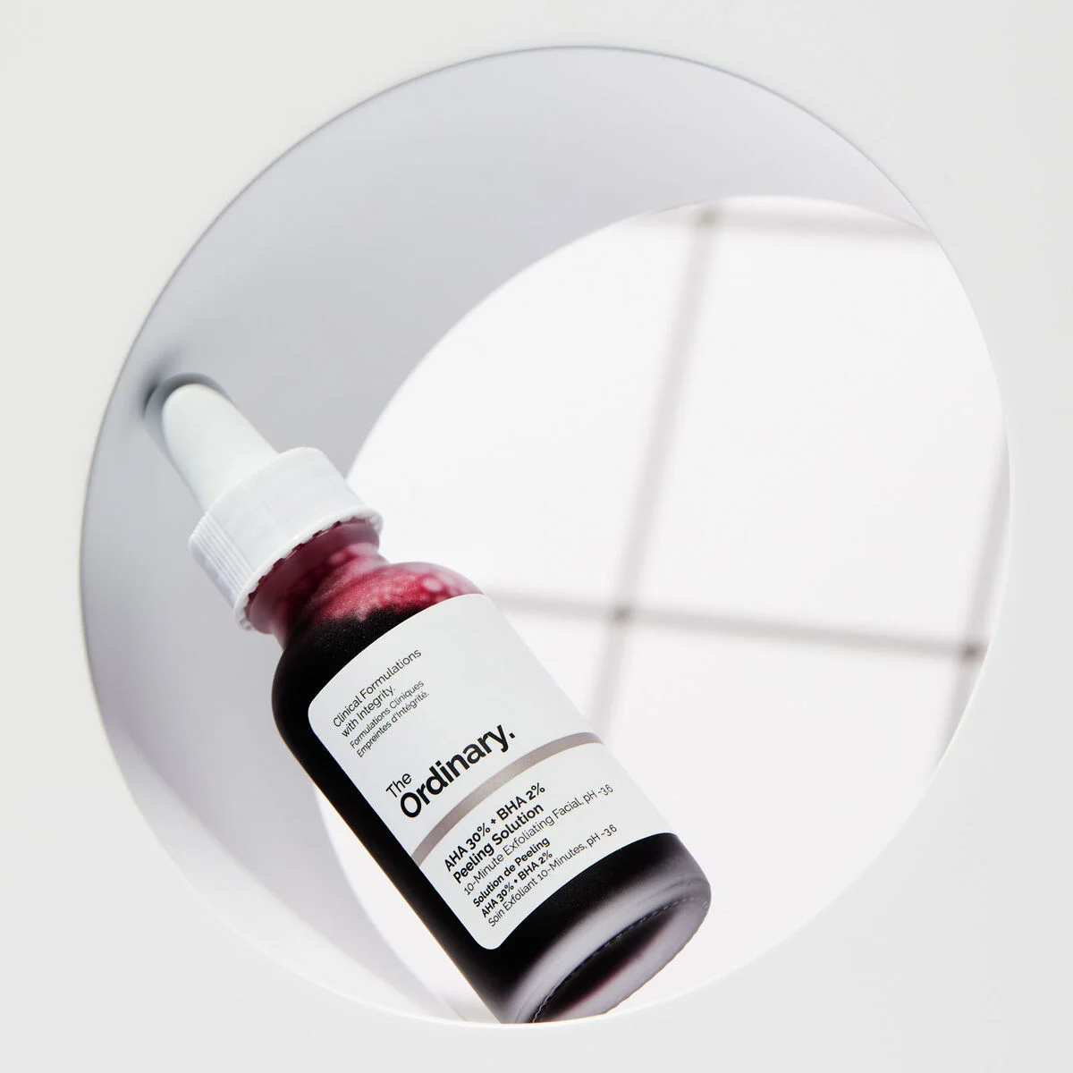 The Ordinary AHA 30% + BHA 2% Peeling Solution - Image 3