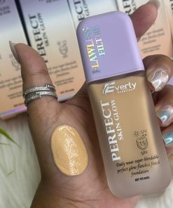Everly beauties Perfect Skin Glow Foundation SPF15
